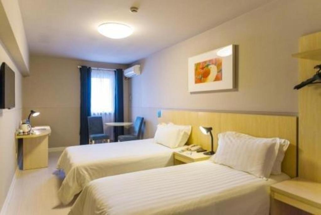 Jinjiang Inn Select Wuhan Xinhua Road Xiehe Hospital מראה חיצוני תמונה