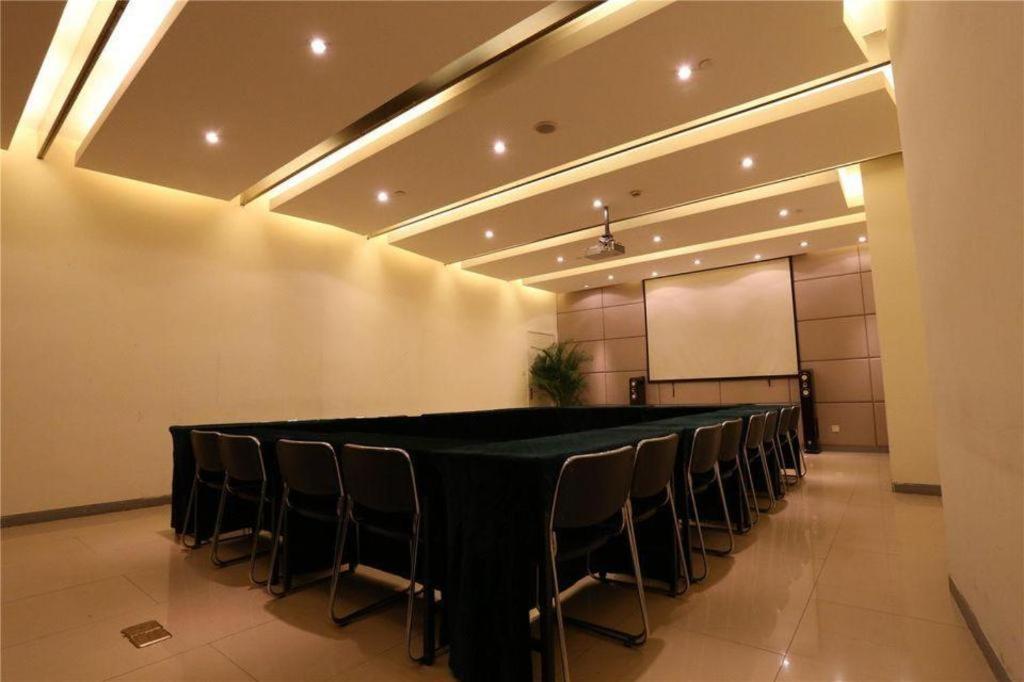 Jinjiang Inn Select Wuhan Xinhua Road Xiehe Hospital מראה חיצוני תמונה
