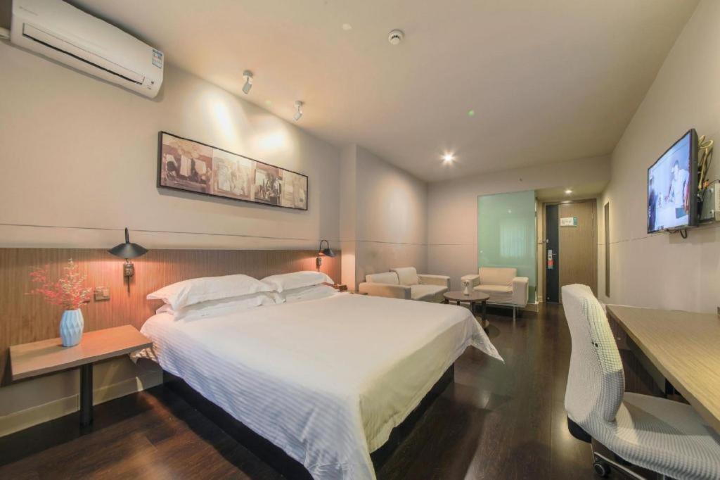 Jinjiang Inn Select Wuhan Xinhua Road Xiehe Hospital מראה חיצוני תמונה