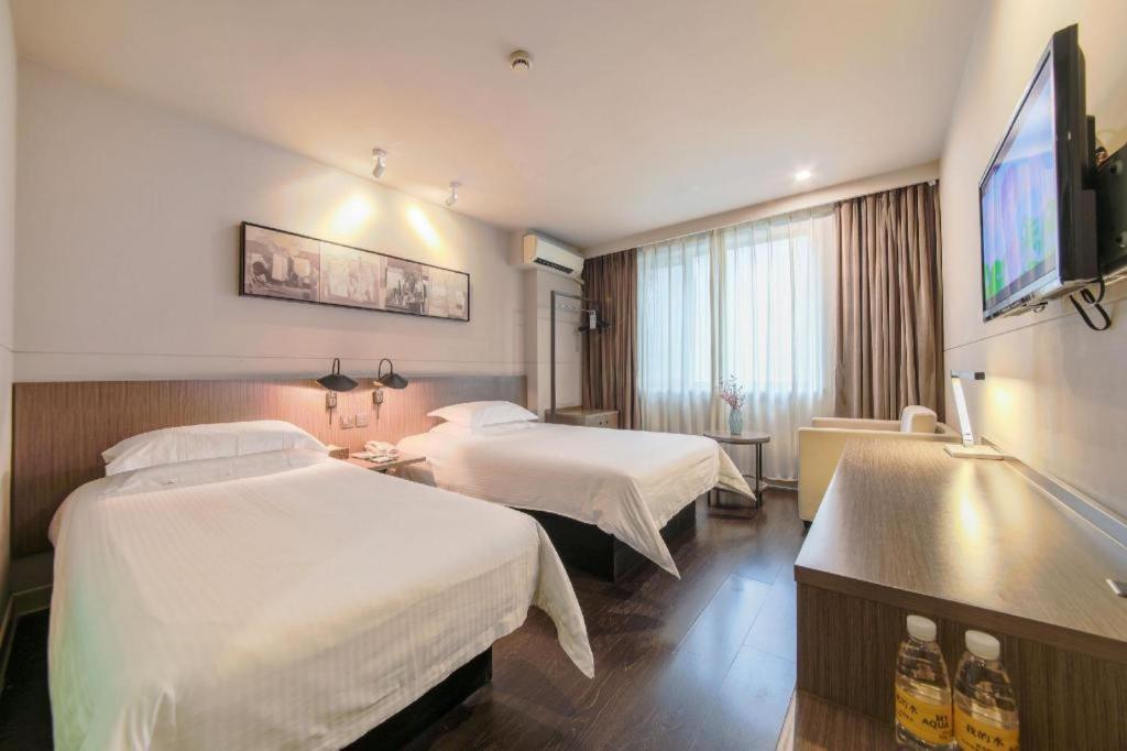 Jinjiang Inn Select Wuhan Xinhua Road Xiehe Hospital מראה חיצוני תמונה